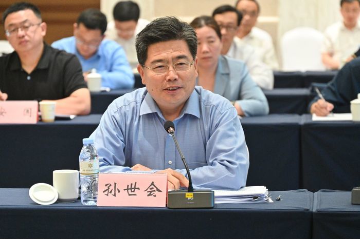 央媒走进济南聚焦“深化产教科融合，培育新质生产力”莱芜调研，助力港澳宝典正版资料高质量发展
